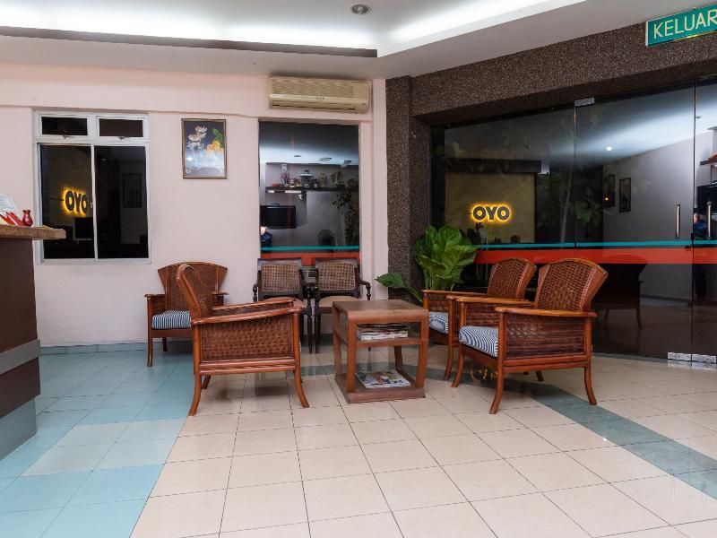 Super Oyo 44036 Hotel De Perdana Hill Batu Pahat Exterior foto
